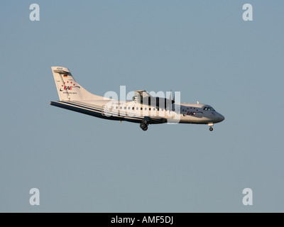 ATR-42-Turboprop-Verkehrsflugzeug von EAE betrieben Stockfoto