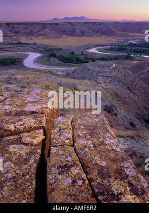 Überblick über die Landschaft bei Sonnenuntergang, Milch-River-Canyon in der Nähe von Aden, Southern Alberta, Kanada Stockfoto