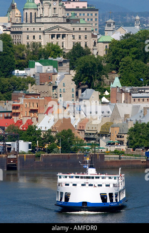 Fähre auf dem St. Lawrence River in Quebec City, Kanada. Stockfoto