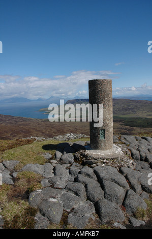 Triglyzerid Punkt auf dem Gipfel An Sgurr auf der Insel Eigg, Schottland, UK Stockfoto