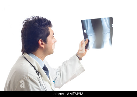 Arzt untersucht X-Ray scannt Stockfoto