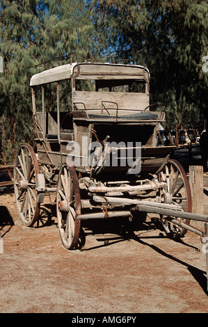 Alte antike Stagecoach, Amargosa, Death Valley Junction, Inyo County, Kalifornien, USA Stockfoto