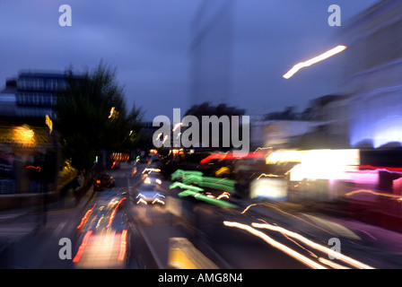 Bewegungs-Bild in Chalk Farm Road Camden Town London Stockfoto