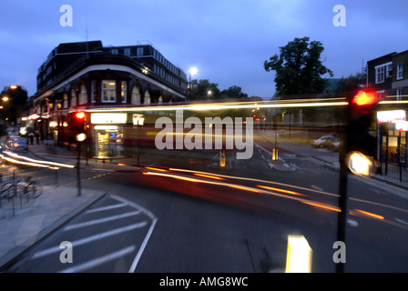 Bewegungs-Bild in Chalk Farm Road Camden Town London Stockfoto