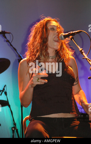 US-amerikanische Rock-Sängerin Beth Hart auf der Bühne Stockfoto