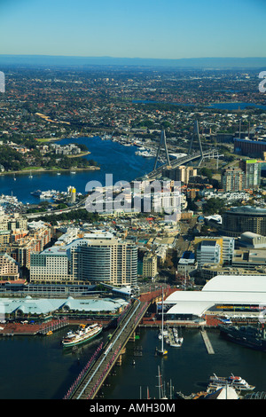 Blick auf Darling Harbour aus Sydney, Australien Sydney Tower Stockfoto