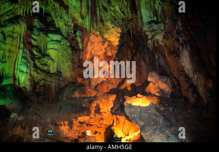 Yamaguchi, Japan Akiyoshidai-Quasi-Nationalpark, Eingang Zur Karsthöhle Stockfoto