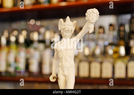 Statuette auf Italienisch bar, Florenz Italien Stockfoto