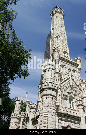 Stein-Wasserturm, die große Chicago Feuer Michigan Avenue Chicago Illinois USA überlebt Stockfoto