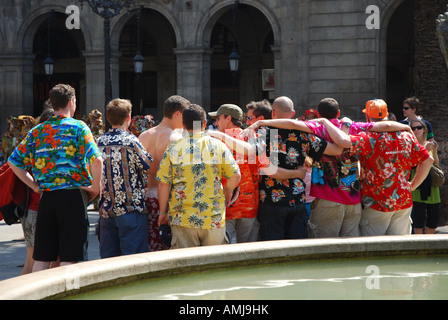 Gruppe-Snapshot auf Placa Reial Barcelona Spanien Stockfoto