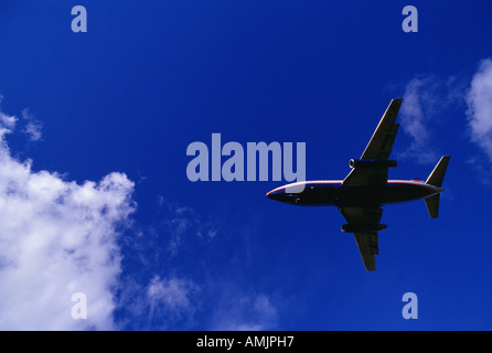 Flugzeug im Himmel Stockfoto