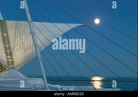 Mondlicht über Calatrava Milwaukee Art Museum Stockfoto