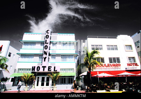 Ocean Drive Miami Beach mit Kolonie und Boulevard hotels Stockfoto