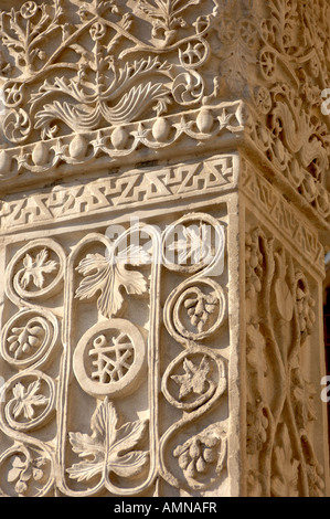 Venedig, Italien. Detail des sechsten Jahrhunderts Säulen aus Acre St Marks. Stockfoto