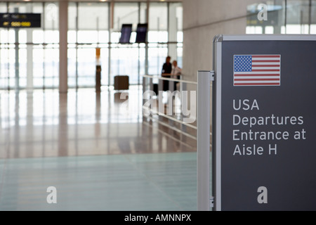 Abfahrt anmelden, Toronto Pearson internationaler Flughafen, Toronto, Ontario, Kanada Stockfoto