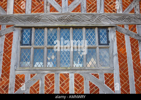 Elizabethan tudor Windows und halbe Fachwerkhaus Gebäude des Rathauses Aldeburgh, East Anglia, Suffolk, England Stockfoto