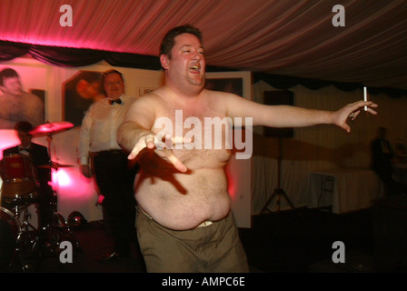 Comedian Johnny Vegas an einem Down Syndrom nutzen Show in Belfast Stockfoto