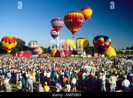 Michigan Herausforderung Balloonfest jährlichen Sommerfest in Michigan Howell Stockfoto