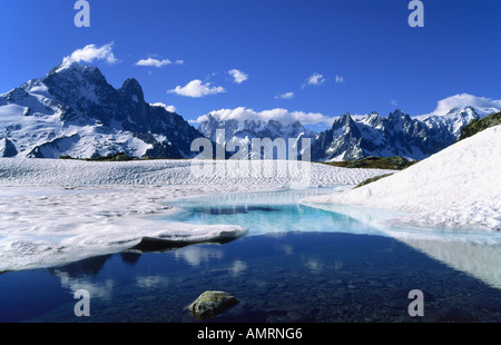 Aiguilles de Chamonix und Mont-Blanc, Chamonix, Frankreich Stockfoto