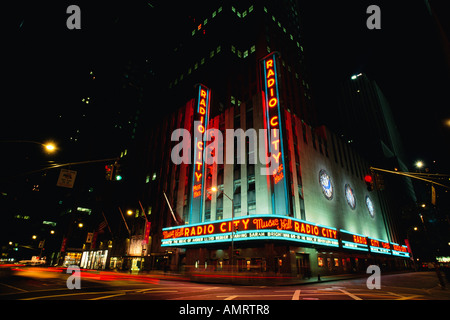 Radio City Music Hall in der Nacht, New York City, New York, USA Stockfoto