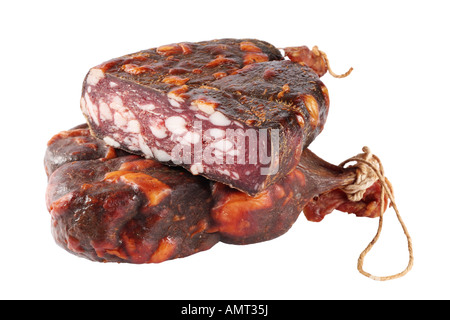 Geräucherte Wurst isoliert auf weißem Hintergrund Stockfoto