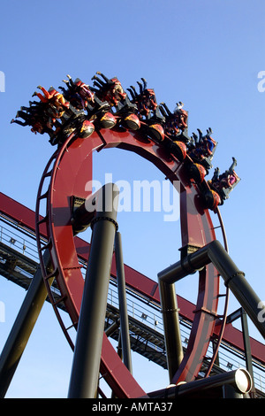 Nemesis Inferno Achterbahn im Thorpe Park, Surrey, UK Stockfoto