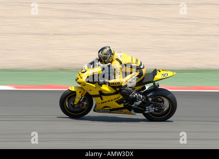 Sylvain Guintoli Reiten für das Dunlop Yamaha Tech 3 Team. Katalanische Moto GP 2007 Stockfoto