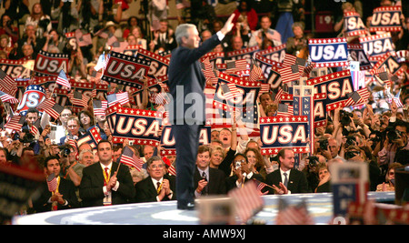 Präsident George W. Bush Adressierung der Republican National Convention in New York, NY am 2. September 2004. Stockfoto