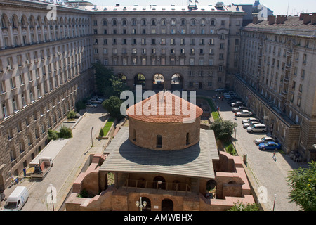 Rotunde des St George Sveti Georgi datiert 3. 4. Jahrhundert im Hof des Sheraton Hotel Sofia Bulgaria Stockfoto