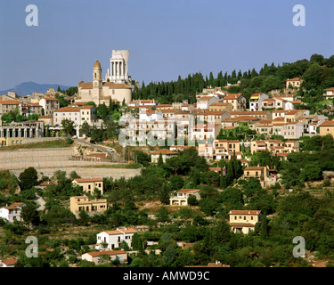 FR - COTE d ' Azur: Dorf von La Turbie Stockfoto