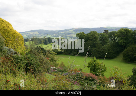 Blick über den Severn Valley von Powys Burg in Richtung der Shropshire Hügel Montgomeryshire Mitte Wales Stockfoto