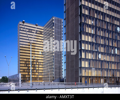 Bibliothek in der Nähe von Metrostation Bibliotheque nationale De France, Bibliothèque Francois Mitterrand, Paris, Frankreich Stockfoto