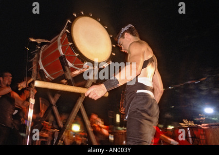 Japanischen Taiko-Trommler beim eine Nachbarschaft Festival in Coconut Grove Miami Florida USA Stockfoto