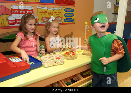 Alabama Madison County, Huntsville, EarlyWorks Kindermuseum, Geschichte, Sammlungen, Ausstellungsausstellung Sammlung, fördern, Produktprodukte Verkauf anzeigen Stockfoto