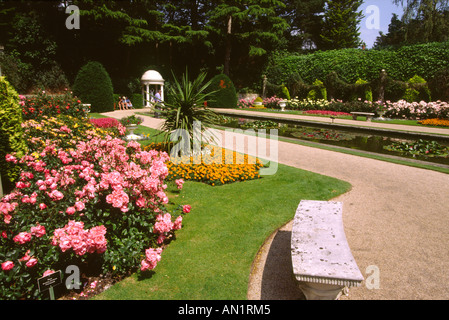 Dorset Poole Compton Acres die italienischen Garten Beete Stockfoto