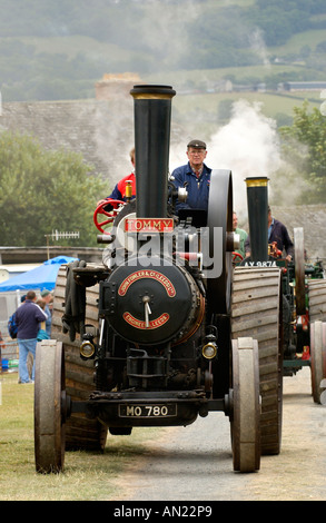 Fowler Zugmaschine Nummer MO 780 Tommy Works Registrierungsnummer 15710 Baujahr 1922 bei Vintage-Dampf-Rallye UK Stockfoto