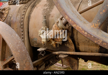 Rostige Dampftraktor bereit, Restaurierung Stockfoto