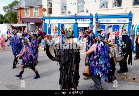 Die Widders Morris Tänzer auf Talgarth Festival der Black Mountains Powys Mid Wales UK Stockfoto