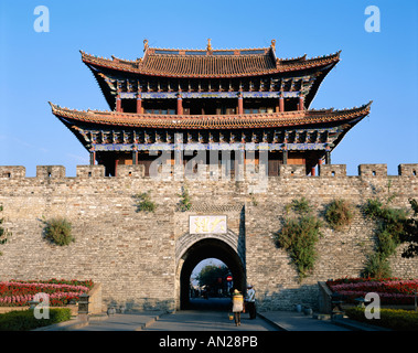 Altstadt / Stadtmauer & Altstadt Gateway, Dali, Yunnan Provinz, China Stockfoto