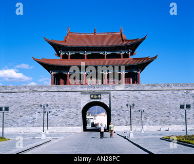 Altstadt / Stadtmauer & Altstadt Gateway, Dali, Yunnan Provinz, China Stockfoto