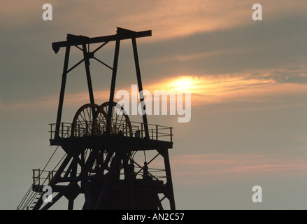 Coal mine gewundenen Kopfbedeckung Cumbria, England an der stillgelegten Grube geschlossen Florenz Mine in der Nähe von Egremont Stockfoto
