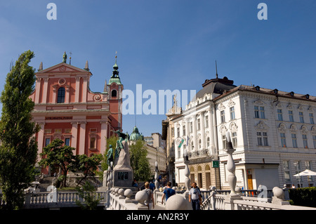 Blick von der Triple-Brücke in Richtung Fransican Mariä Verkündigung Ljubljana Slowenien Europa Stockfoto