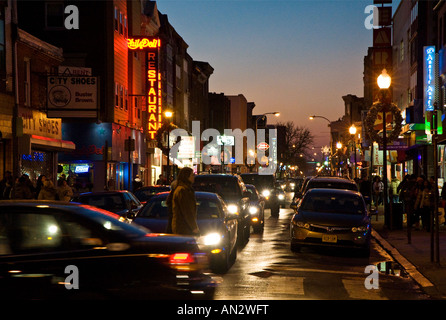 Beschäftigt Südstraße Nachtleben, Philadelphia, PA, USA Stockfoto