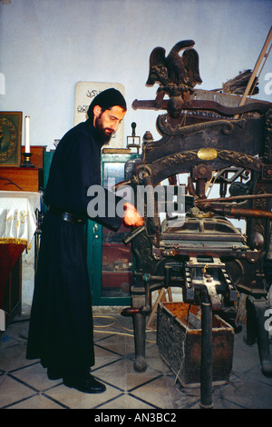 Libanon St. Antoine Mar Kozhaya Monastry Maronite Monk Early Printing Press aus Schottland 1610 Middle East First Printing Press Stockfoto