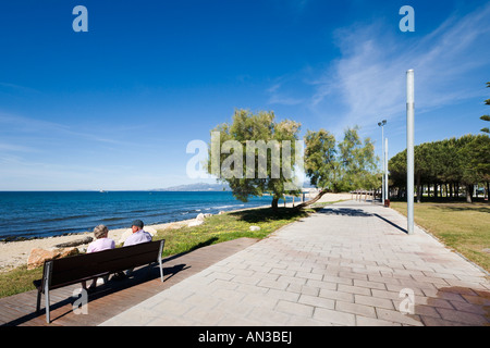 Strandpromenade, Cambrils, in der Nähe von Salou, Costa Dorada, Spanien Stockfoto