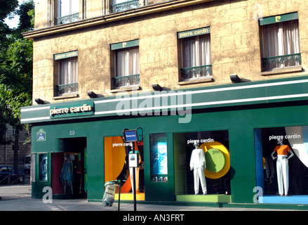 Pierre Cardin Store, Rue Faubourg Saint Honoré, Paris Frankreich (2006) Stockfoto