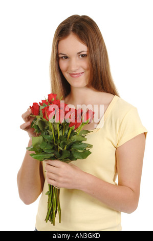 ein junges Mädchen mit einem Strauß roter Rosen Stockfoto