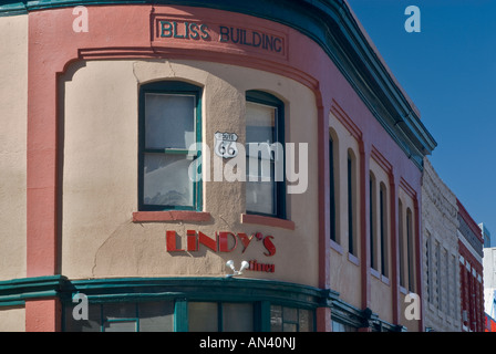 Bliss-Gebäude auf der Central Avenue Route 66 in der Innenstadt von Albuquerque New Mexico USA Stockfoto