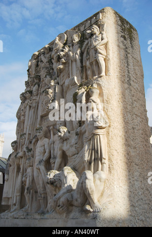 Geschnitzte Spalte, Plaza Santa Clara, Castellon De La Plana, Provinz Castellon, Costa del Azahar, Spanien Stockfoto