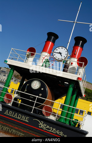 Dampfschiff Uhr Skulptur in St. Helier, Jersey auf den Kanalinseln Stockfoto